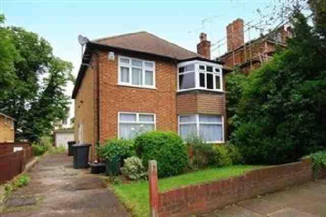 Tennyson Road, Mill Hill
